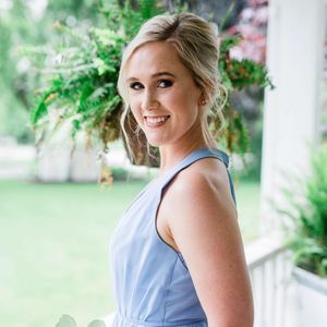 Meet your Posher, Carrie